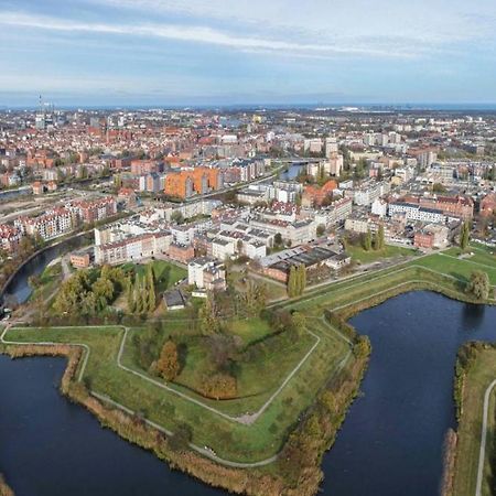 Patio Riverfront Aparthotel Gdansk Exterior foto