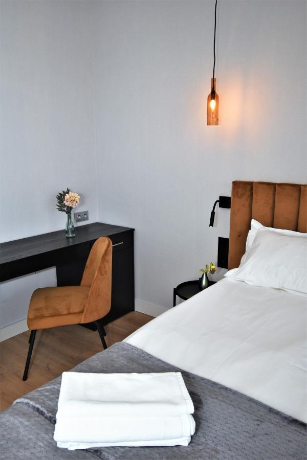 Patio Riverfront Aparthotel Gdansk Exterior foto