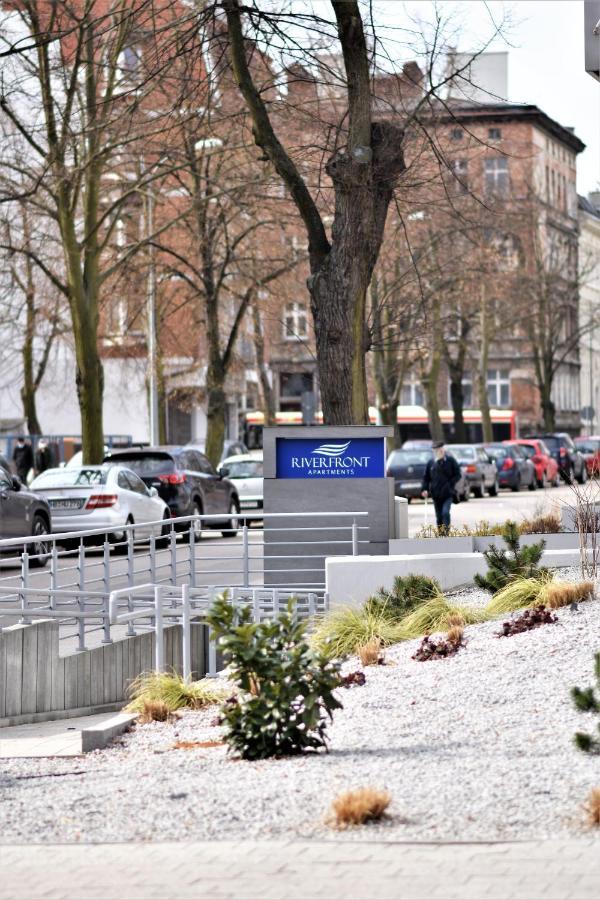 Patio Riverfront Aparthotel Gdansk Exterior foto